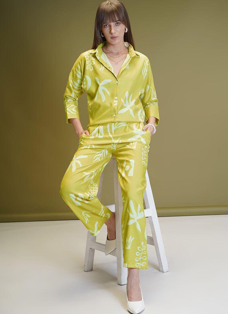 Trendy Printed Co-Ord Set with Stylish Relaxed Fit for Elegant Casual & Vacation Looks.