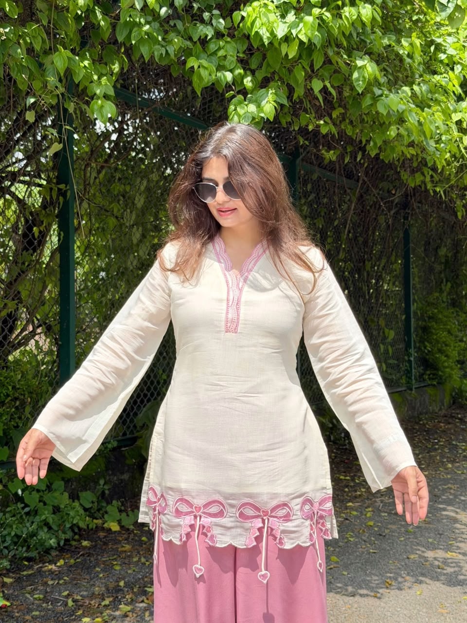 Women’s White & Pink Designer Kurta Pant Set | Embroidered Straight Kurti with Pink Palazzo Pants - Vastra